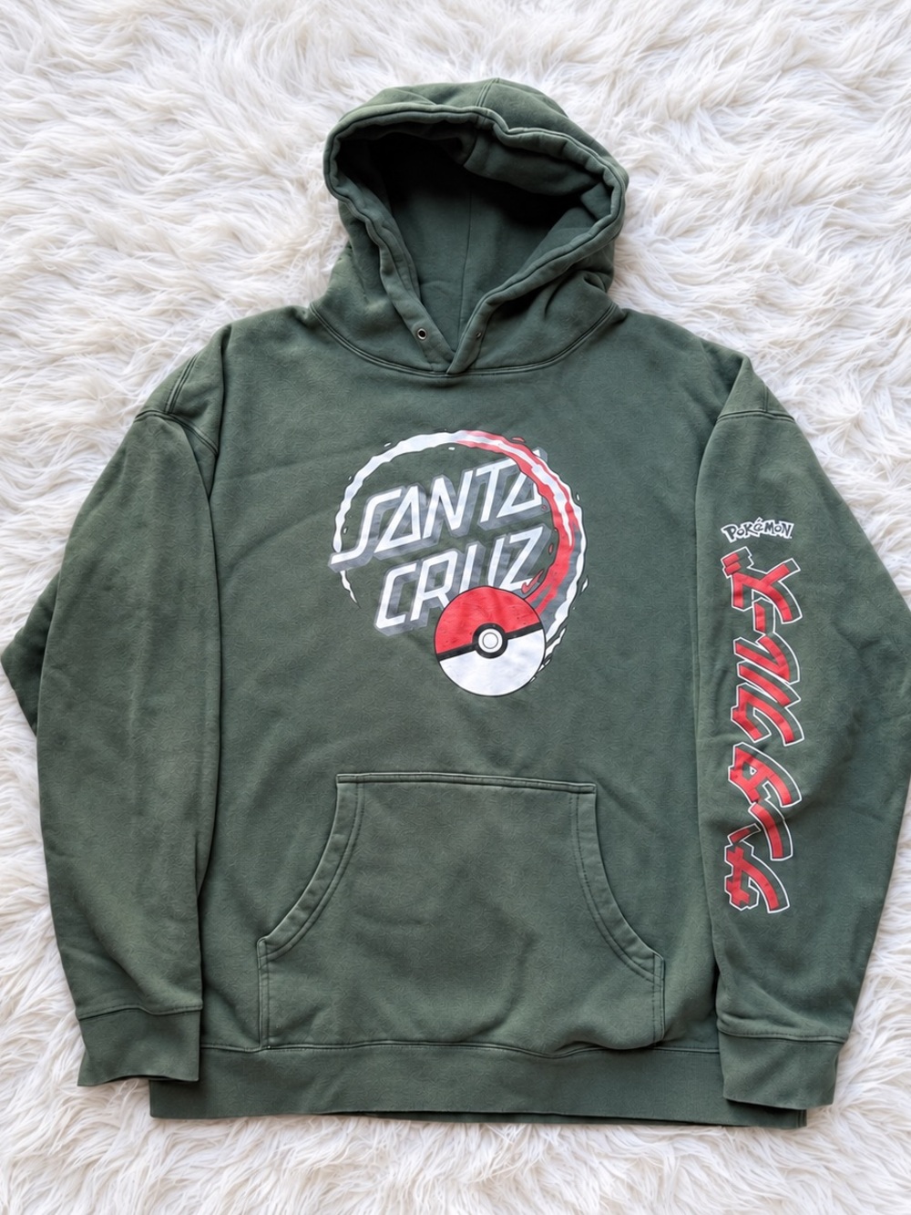 Santa Cruz x Pokémon Poké Ball Dot Hoodie XL Alpine Green Skate Graphic